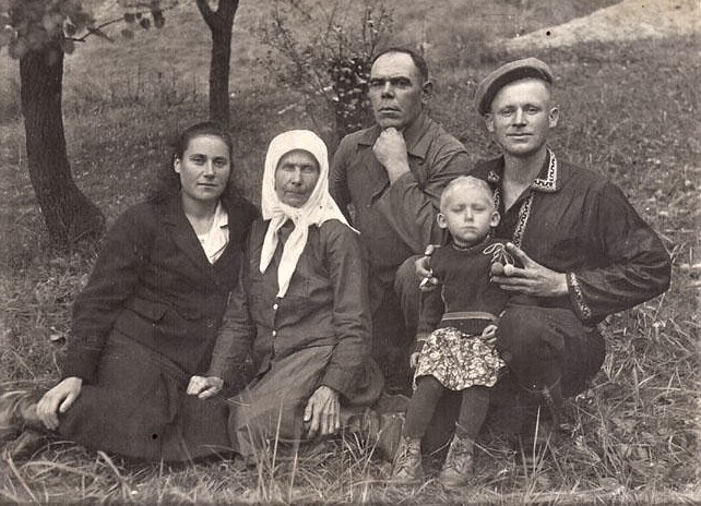 З Людою